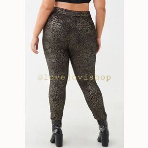 Curvy 3X! NWOT Metallic Leopard Jeans | Statement Stretch for Night Out Energy
